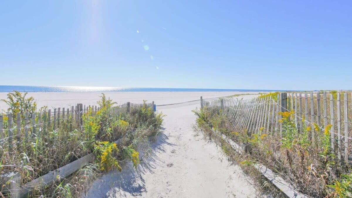 Escape To Raleigh Ave 3 Steps From The Beach Ατλάντικ Σίτι Εξωτερικό φωτογραφία